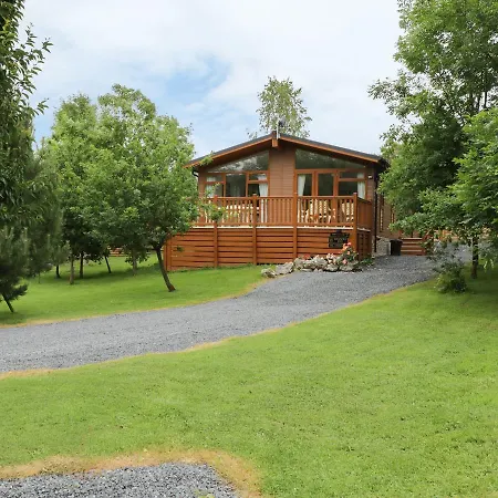 Fern Lodge, Allithwaite * Holker