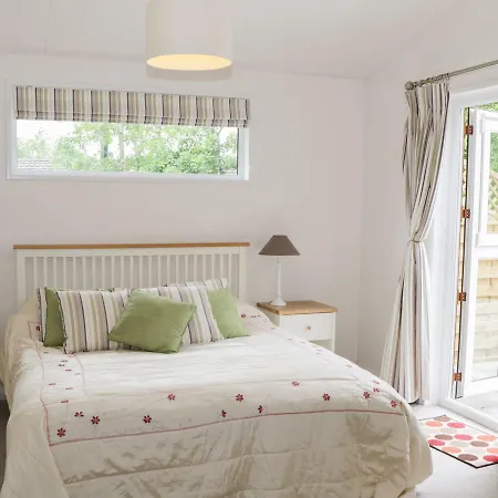 Fern Lodge, Allithwaite * Holker